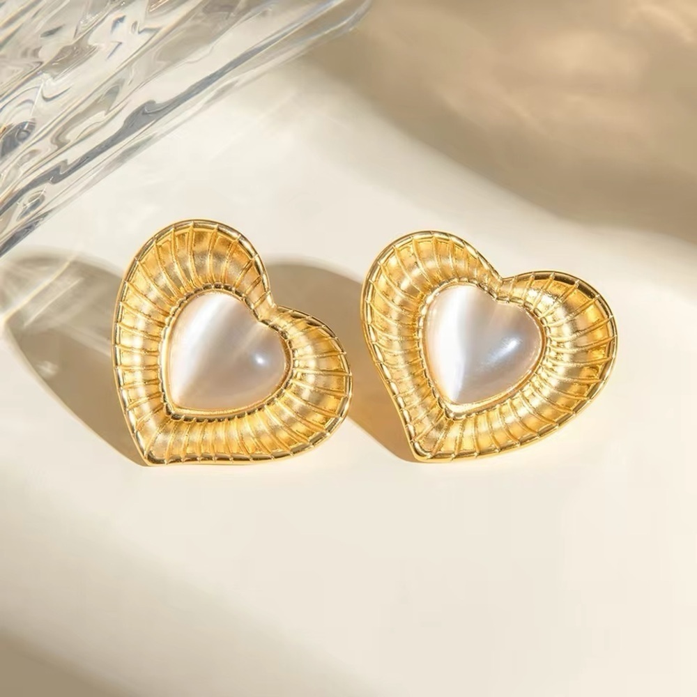 18k Gold Plated White Cat Opal Heart Earrings